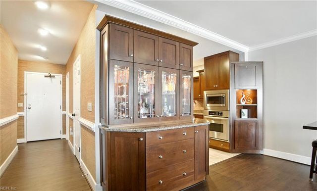 40 Rader St Apt 504, Norfolk, VA 23510