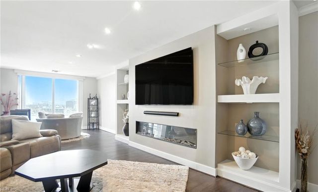 40 Rader St Apt 504, Norfolk, VA 23510