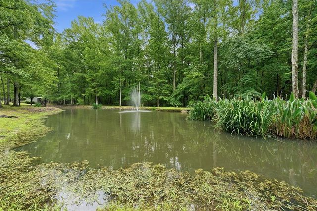 542 Knox Chapel Road, Social Circle, GA 30025