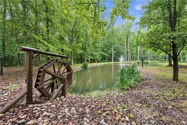 542 Knox Chapel Road, Social Circle, GA 30025