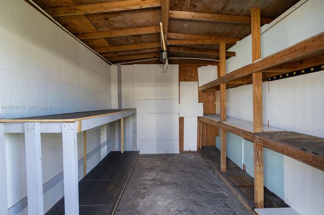 6634 Hope St, Hollywood, FL 33024