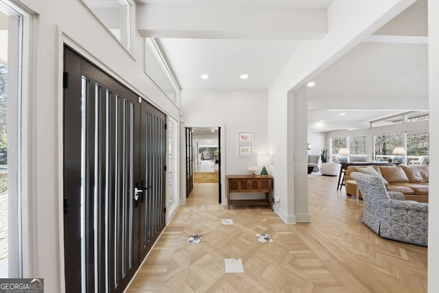 505 Hollydale Court NW, Atlanta, GA 30342