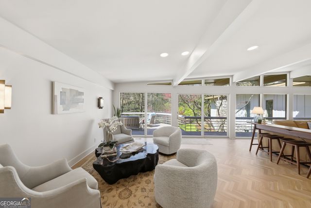 505 Hollydale Court NW, Atlanta, GA 30342