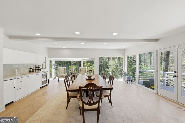 505 Hollydale Court NW, Atlanta, GA 30342