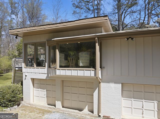 505 Hollydale Court NW, Atlanta, GA 30342