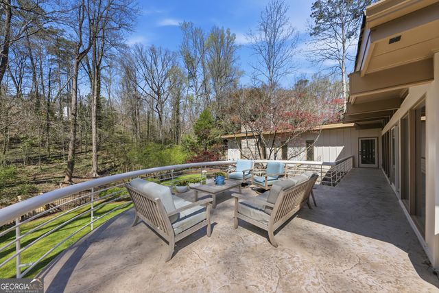 505 Hollydale Court NW, Atlanta, GA 30342