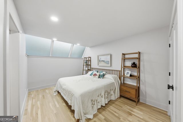 505 Hollydale Court NW, Atlanta, GA 30342