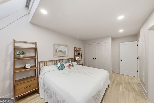 505 Hollydale Court NW, Atlanta, GA 30342