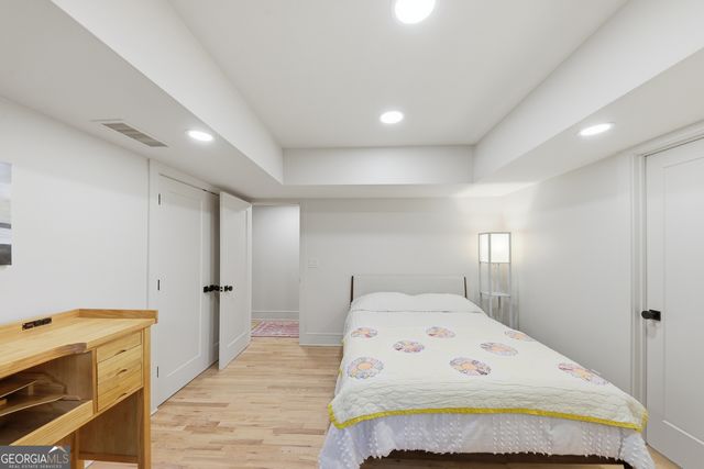 505 Hollydale Court NW, Atlanta, GA 30342