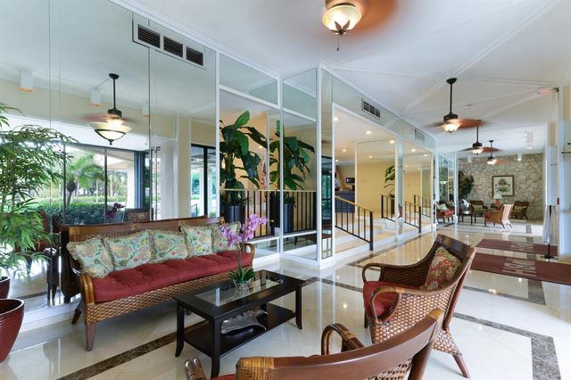 5600 N Flagler Drive 1605, West Palm Beach, FL 33407