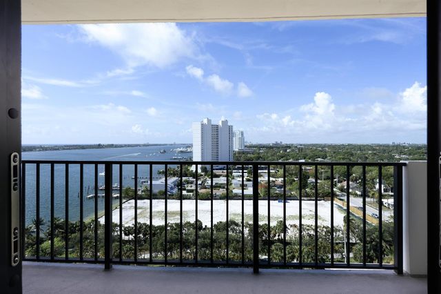 5600 N Flagler Drive 1605, West Palm Beach, FL 33407