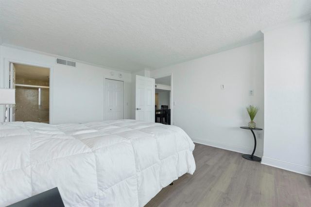 5600 N Flagler Drive 1605, West Palm Beach, FL 33407