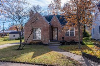 1140 E Victoria Street, South Bend, IN 46614