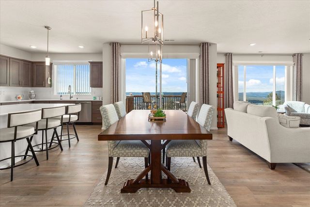 10615 N Paiute Dr, Spokane, WA 99208