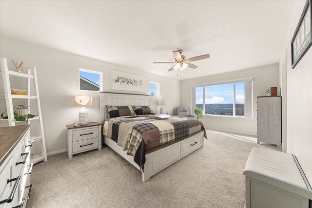 10615 N Paiute Dr, Spokane, WA 99208