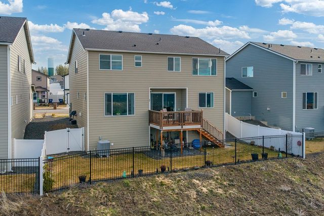 10615 N Paiute Dr, Spokane, WA 99208