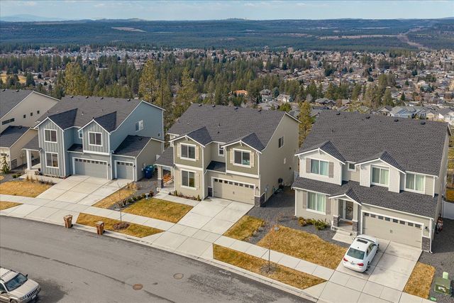 10615 N Paiute Dr, Spokane, WA 99208