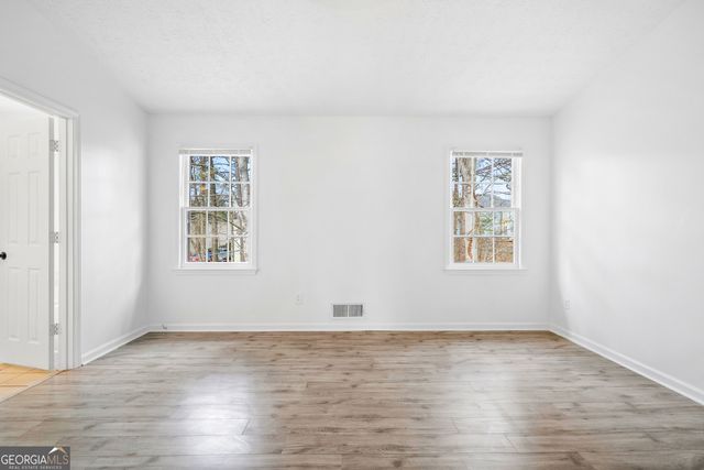 2385 Waterford Park Drive, Lawrenceville, GA 30044