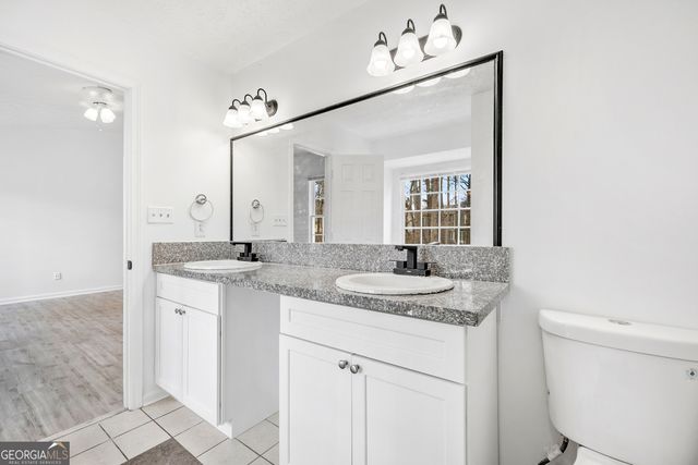 2385 Waterford Park Drive, Lawrenceville, GA 30044