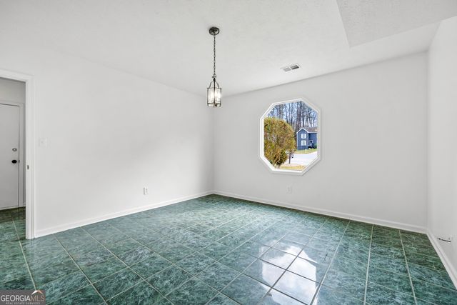 2385 Waterford Park Drive, Lawrenceville, GA 30044