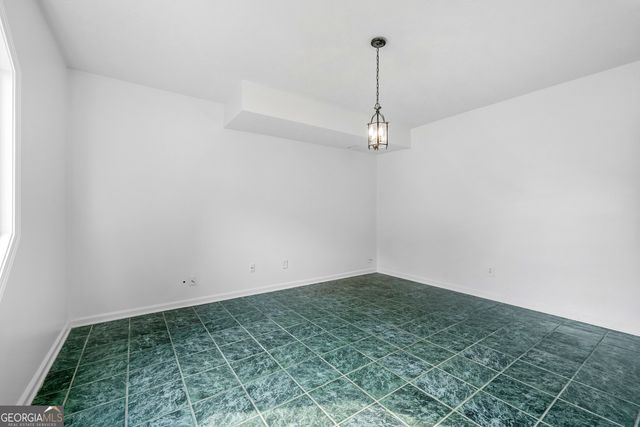 2385 Waterford Park Drive, Lawrenceville, GA 30044