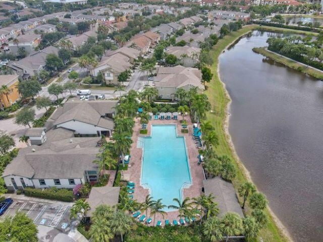 810 Marina Del Ray Lane 8, West Palm Beach, FL 33401