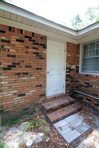 6000 River Road 1, Washington, NC 27889