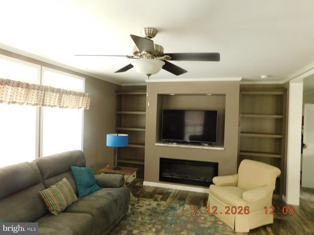 2 WHITE OAK DR, Perryville, MD 21903