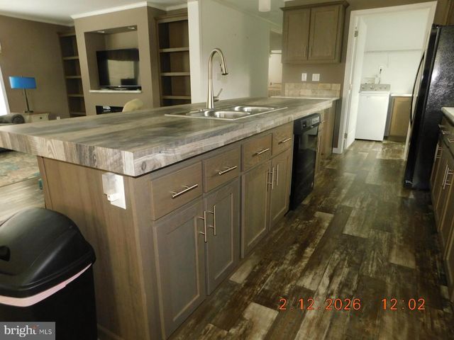 2 WHITE OAK DR, Perryville, MD 21903