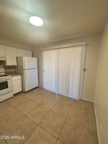 5233 E University Drive Apt B, Mesa, AZ 85205