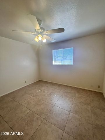5233 E University Drive Apt B, Mesa, AZ 85205