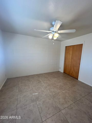 5233 E University Drive Apt B, Mesa, AZ 85205