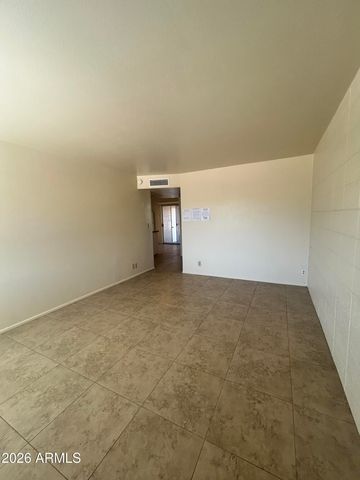 5233 E University Drive Apt B, Mesa, AZ 85205
