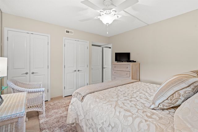 10200 Beach Club Dr Apt 9D, Myrtle Beach, SC 29572