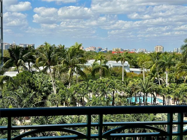 3400 SW 27th Ave 805, Coconut Grove, FL 33133