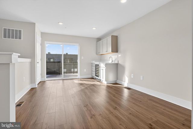 2719 LIGHT ST, Baltimore, MD 21230