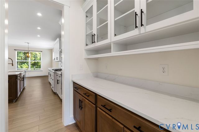 8370 Roden Dr, Mechanicsville, VA 23111