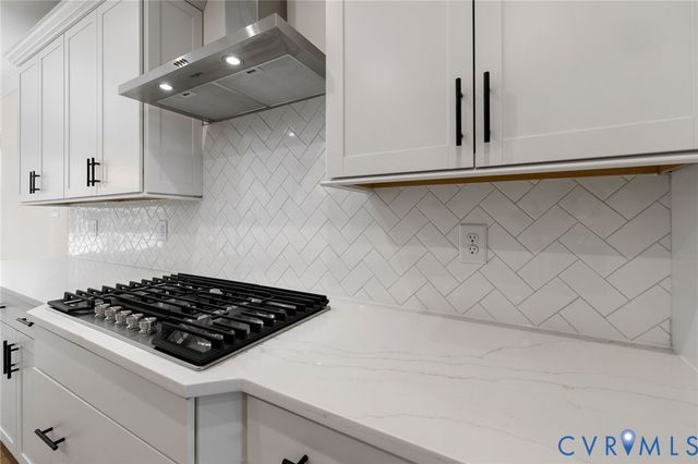 8370 Roden Dr, Mechanicsville, VA 23111