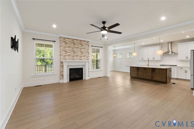 8370 Roden Dr, Mechanicsville, VA 23111