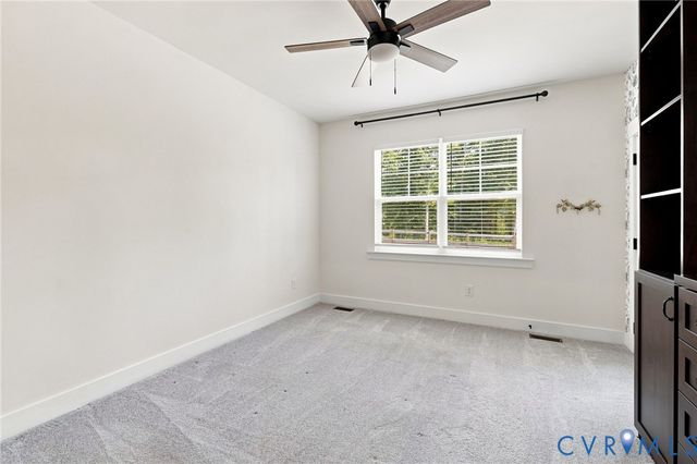8370 Roden Dr, Mechanicsville, VA 23111
