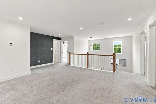 8370 Roden Dr, Mechanicsville, VA 23111