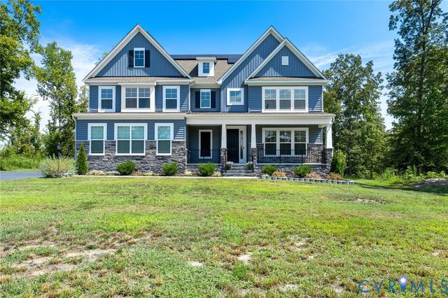 8370 Roden Dr, Mechanicsville, VA 23111