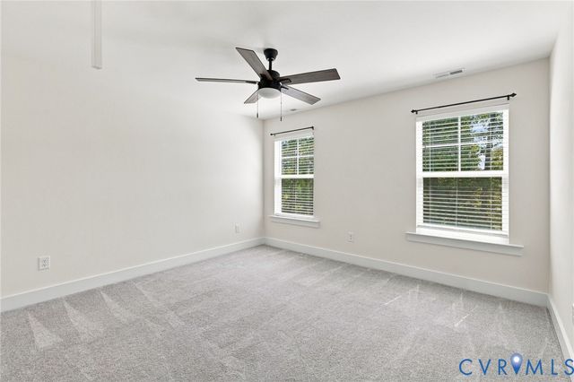 8370 Roden Dr, Mechanicsville, VA 23111