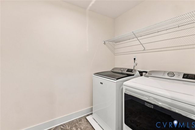 8370 Roden Dr, Mechanicsville, VA 23111
