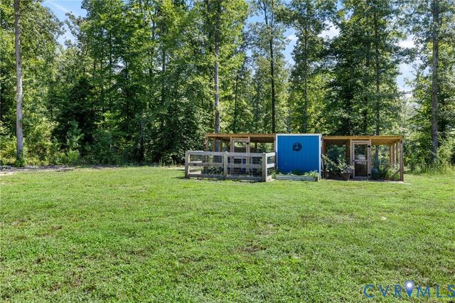 8370 Roden Dr, Mechanicsville, VA 23111