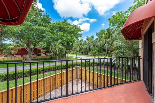 8050 Severn Drive C, Boca Raton, FL 33433
