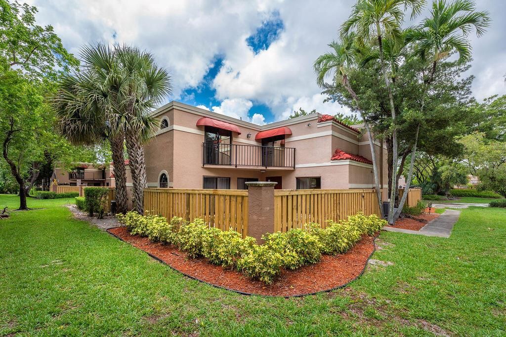 8050 Severn Drive C, Boca Raton, FL 33433