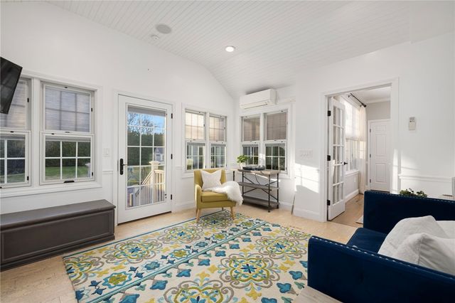 5 Morgan Court, Lincoln, RI 02865