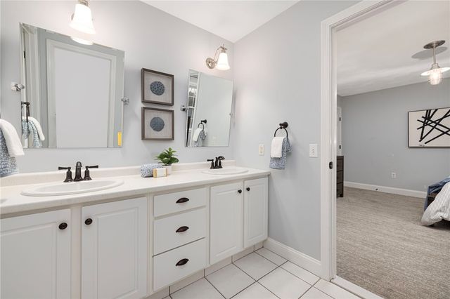 5 Morgan Court, Lincoln, RI 02865