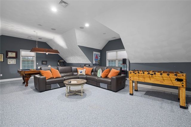 5 Morgan Court, Lincoln, RI 02865